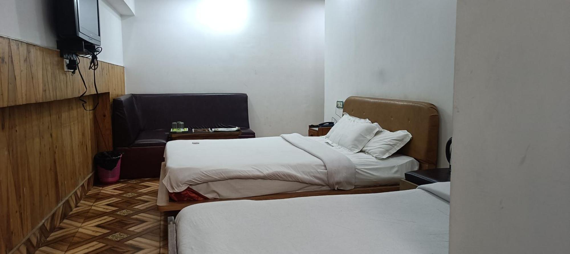 Hotel Assembly Shillong Exterior foto